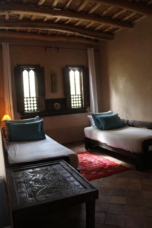Dar Blues Bed & Breakfast Boumalne Dades Ngoại thất bức ảnh