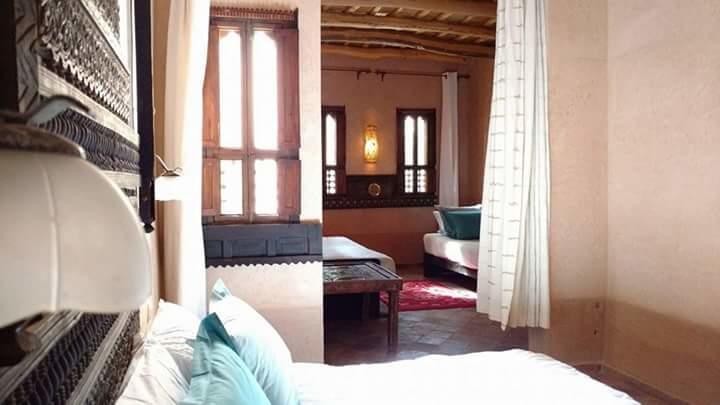 Dar Blues Bed & Breakfast Boumalne Dades Ngoại thất bức ảnh